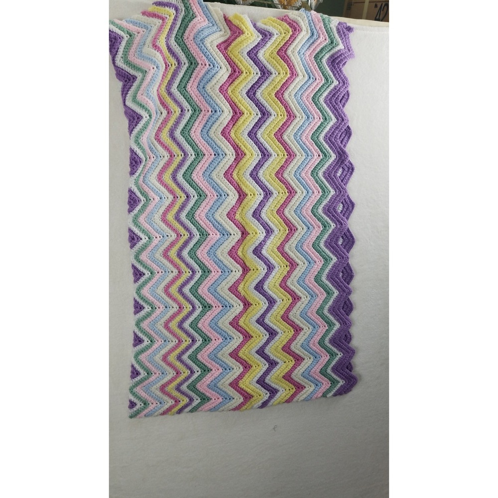Handmade Crochet Blanket Chevron Pastel Colors acrylic colourful pink purple lap